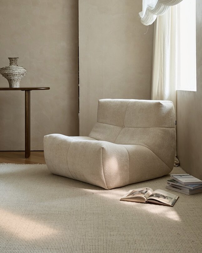 Milo Sofa