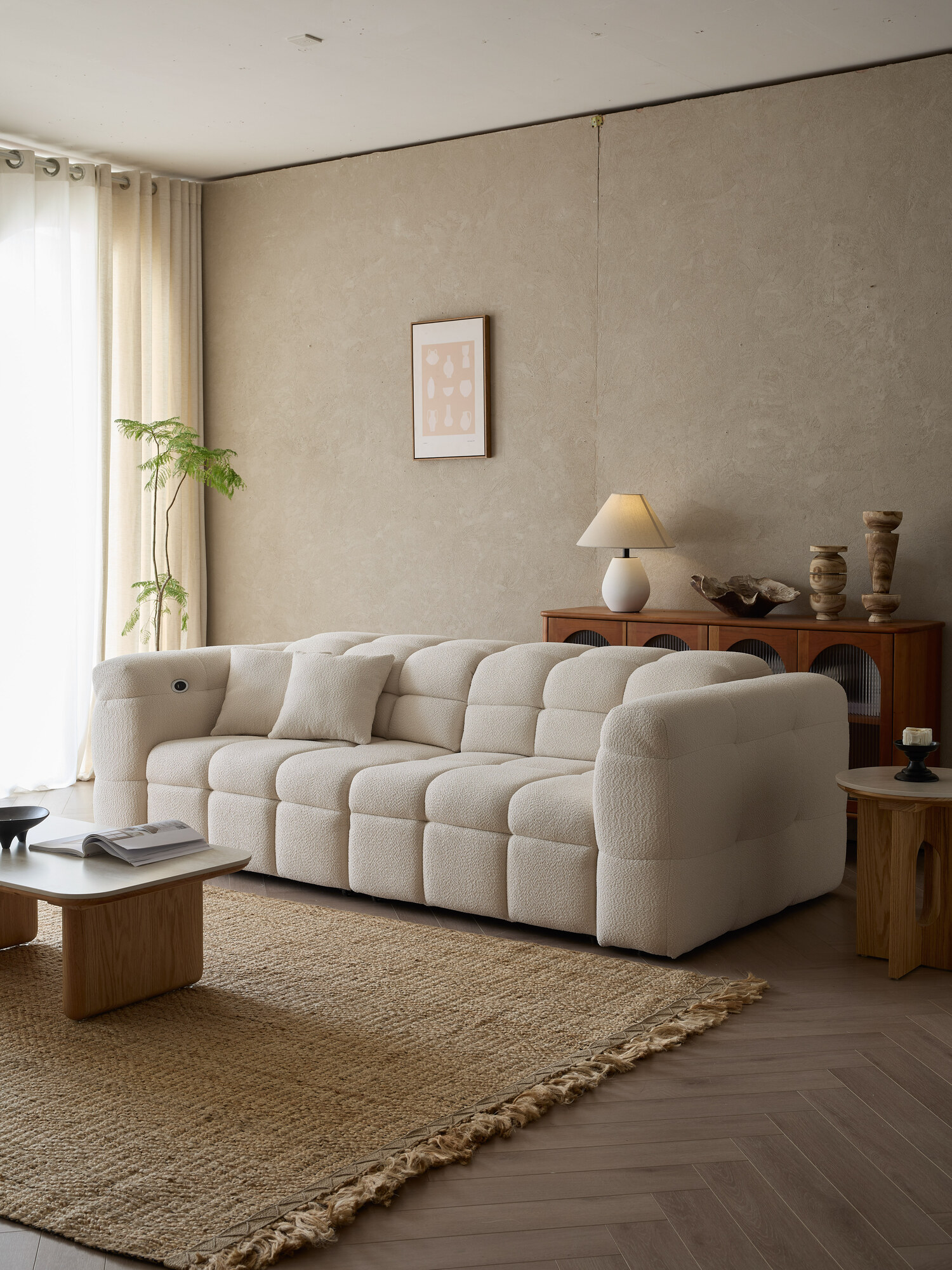 Klara Electric Extendable in a warm living room